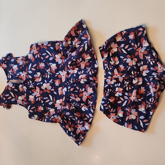 Vince Camuto Navy Blue Floral Linen Peplum Tank And Shorts Set Size 10 - Picture 2 of 9